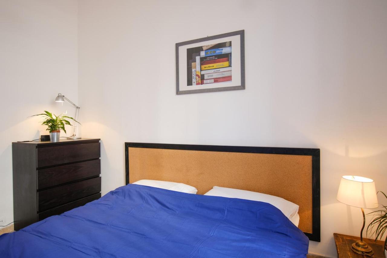 Spacious Apartment With Big Terrace At Colosseum Rome Extérieur photo